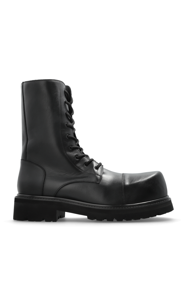 Leather ankle boots od VETEMENTS