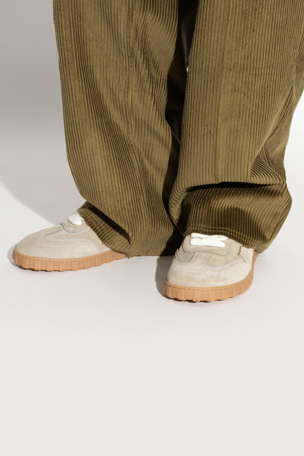 Ami Alexandre Mattiussi Suede sports shoes