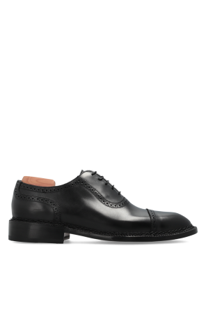 Leather shoes