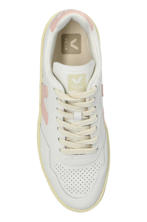 Veja Sports shoes "V-90 O.T. Leather"