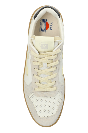 Veja Sportschuhe „V-82“