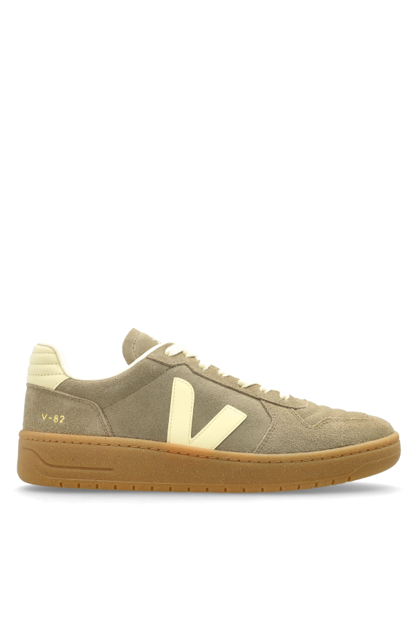 ‘V-82 II’ sports shoes od Veja