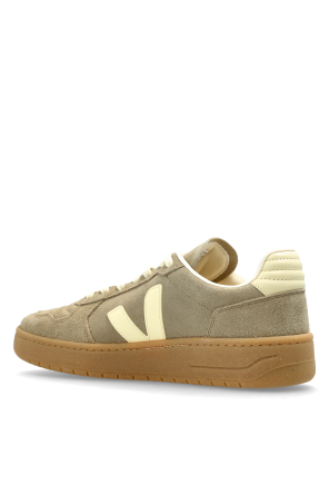 Veja ‘V-82 II’ sports shoes