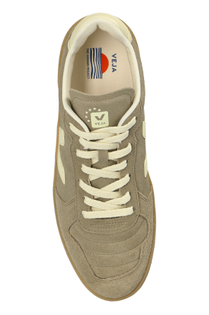Veja ‘V-82 II’ sports shoes