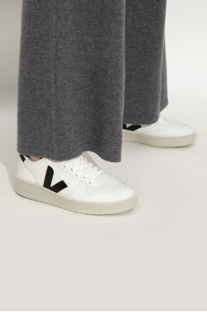 Sport shoes "v-10 prime leather" od Veja