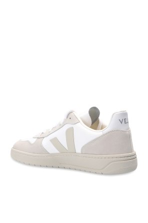 Veja ‘V-10’ sneakers