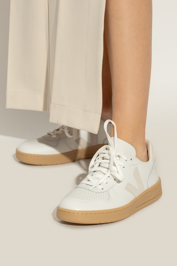 Veja Sneakers V-10 Leather