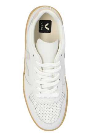 Veja Sneakers V-10 Leather