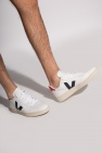 Veja ‘V-10’ sneakers