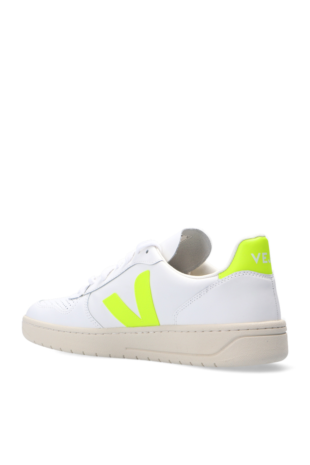 Veja ‘V-10’ sneakers