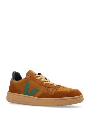 Veja ‘V-10’ sneakers