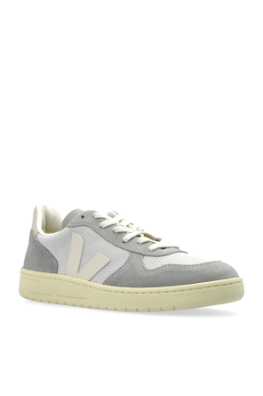 Veja Sports shoes V-10 Alveomesh