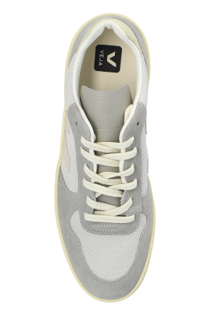 Veja Sports shoes V-10 Alveomesh