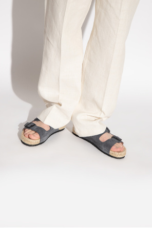 Suede slides od Manebí