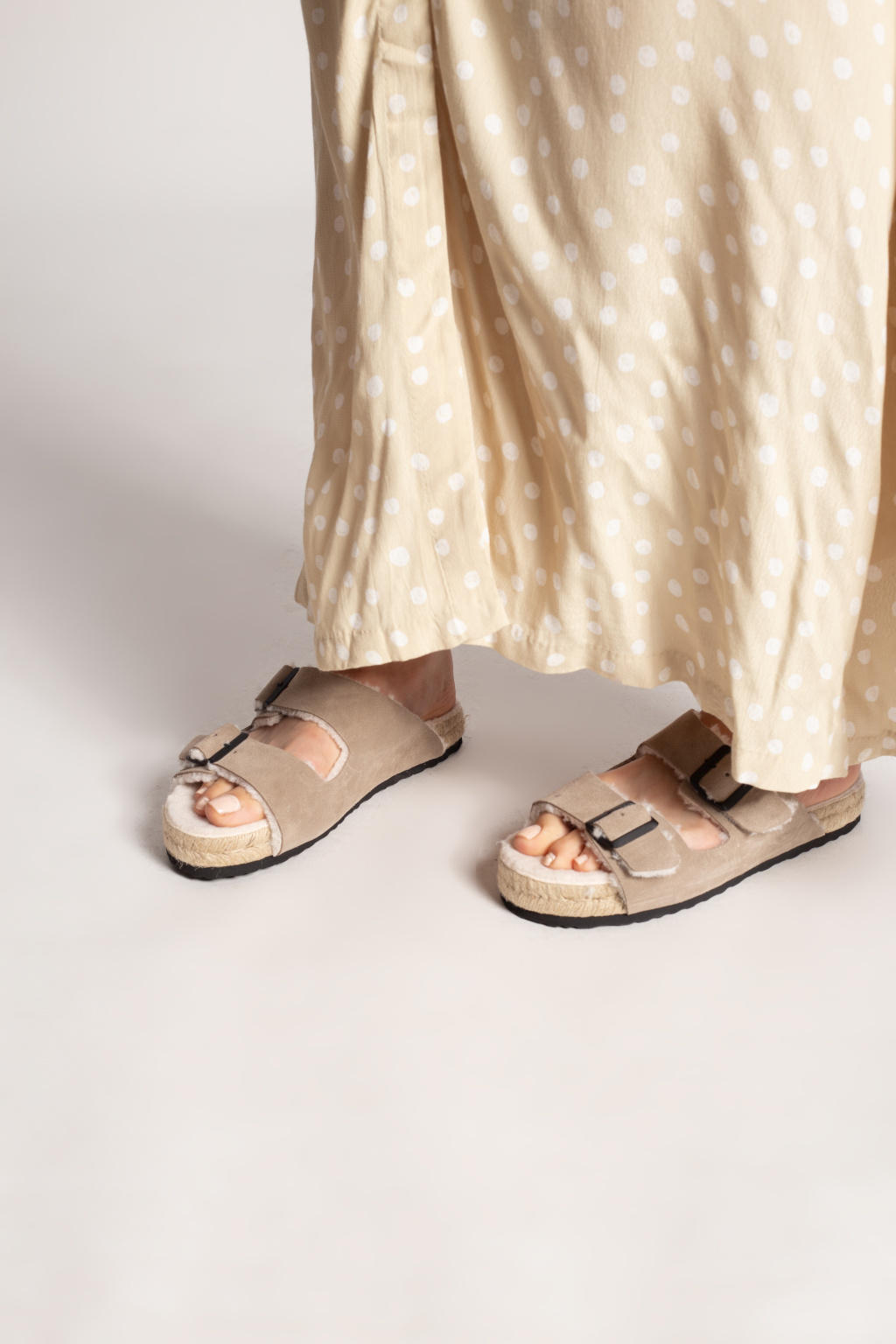 Manebi Suede slides