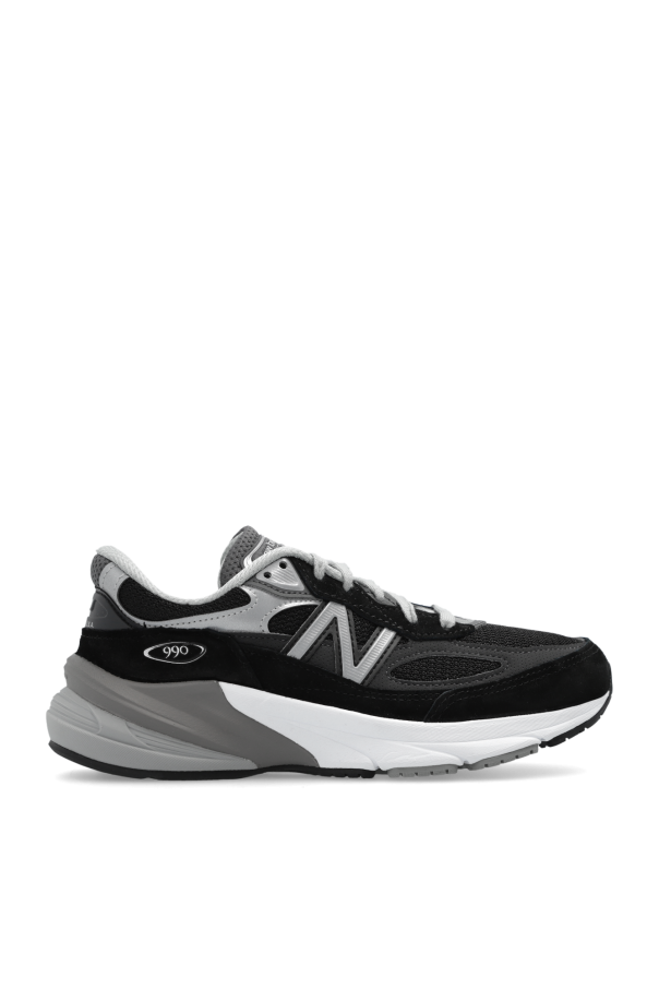 New Balance ‘W990BK6’ sneakers