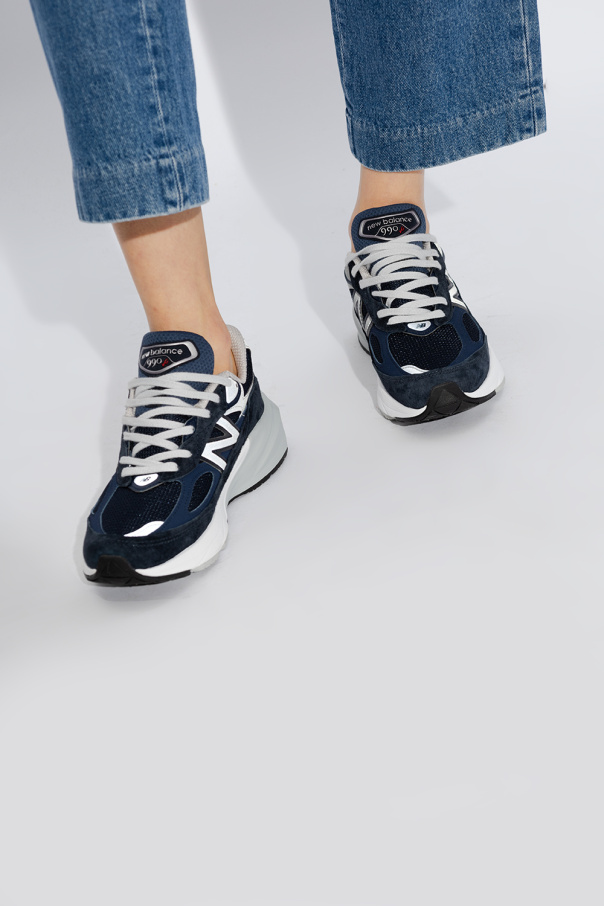 New Balance ‘W990NV6’ sneakers
