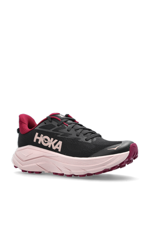 HOKA ‘CHALLENGER 8’ sports shoes