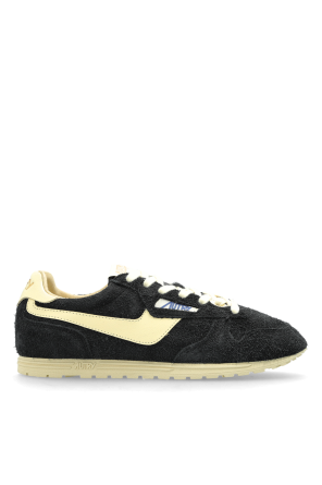 ‘Windspin’ sports shoes