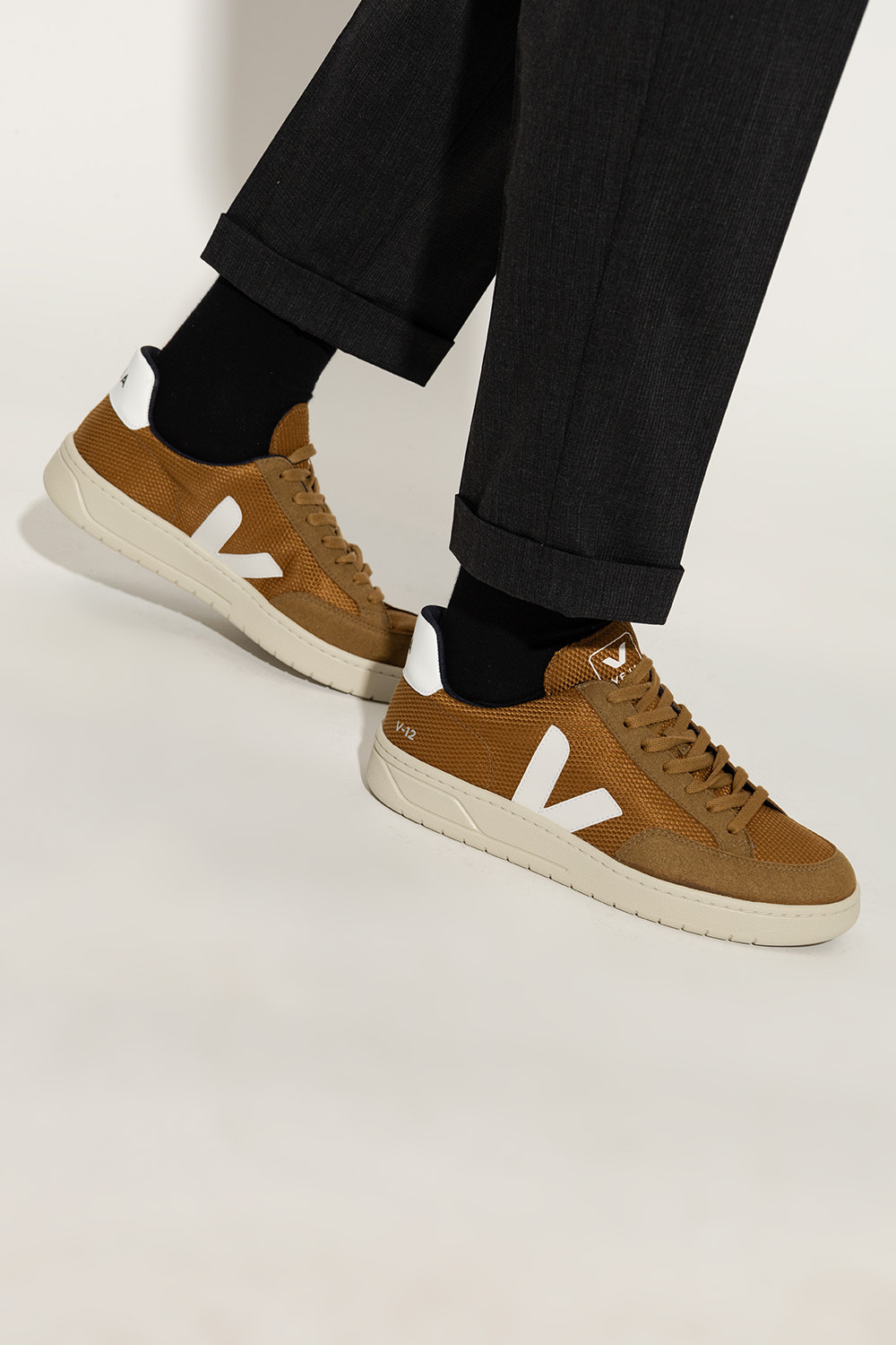 Veja ‘V-12 B-Mesh’ sneakers