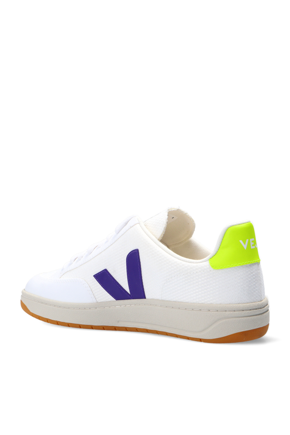 Veja ‘V-10’ sneakers