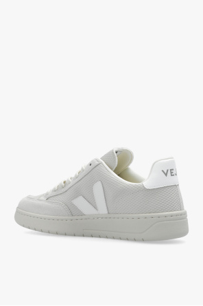 Veja ‘V-12 Alveomesh’ sneakers
