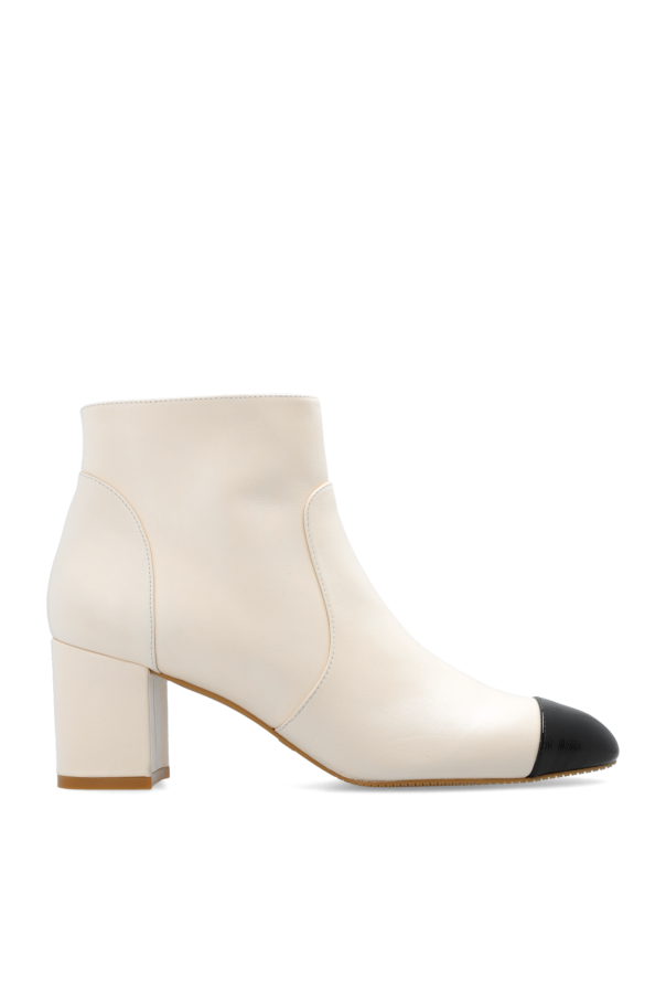‘Yuliana’ heeled ankle boots od Stuart Weitzman