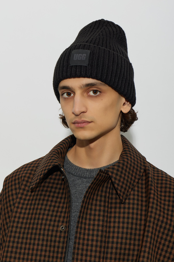 UGG Beanie with logo patch