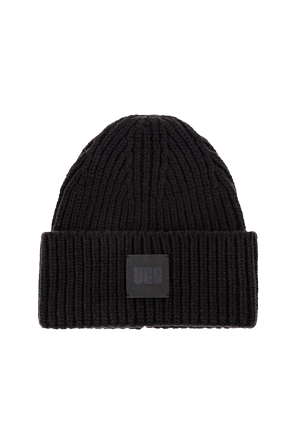 Beanie with logo patch