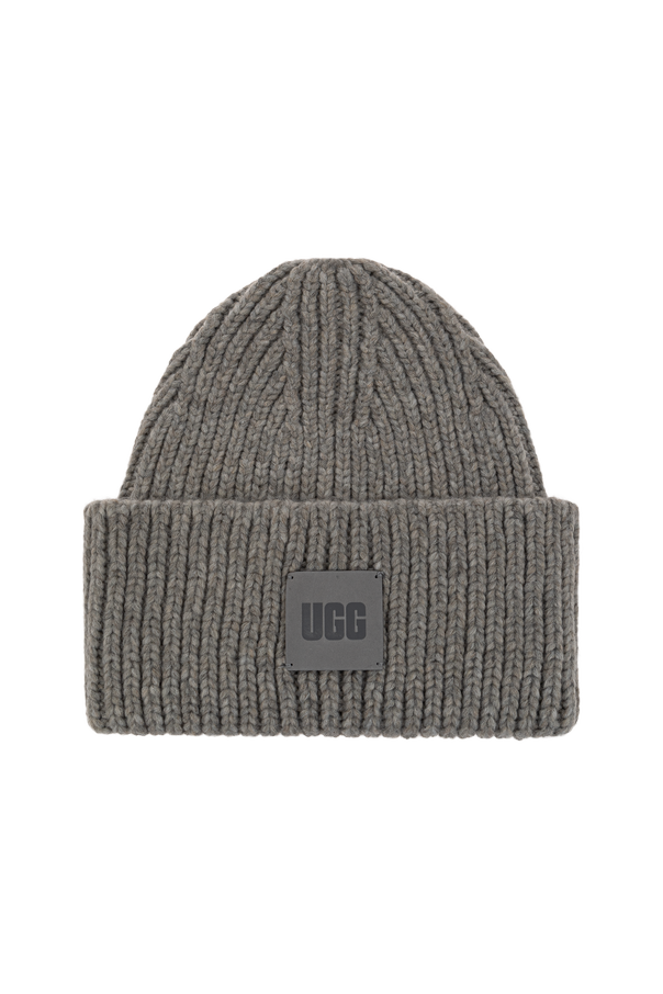UGG Logo patch beanie