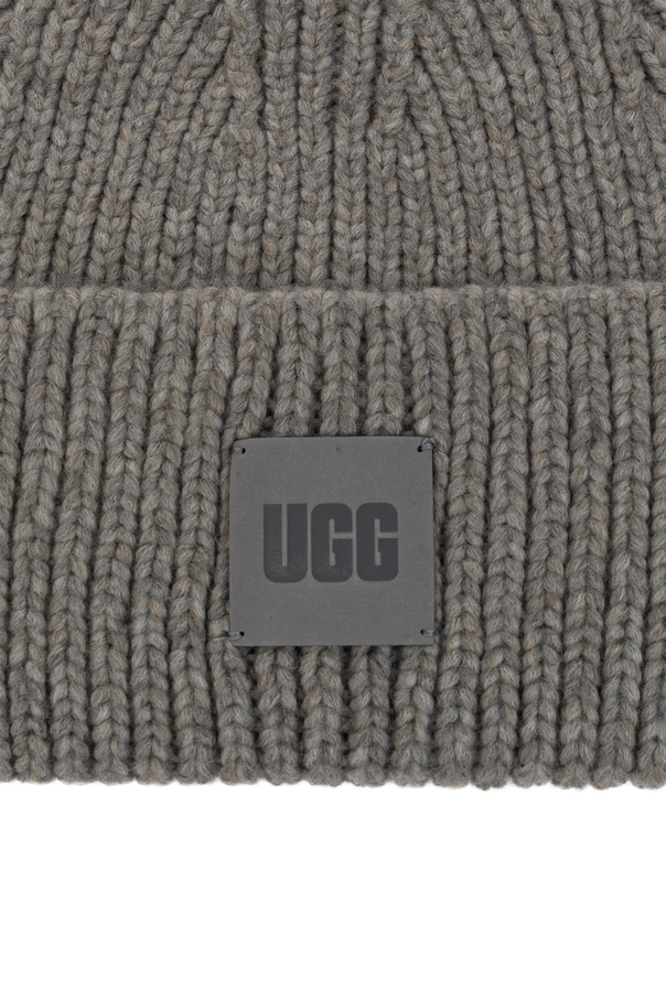 UGG Logo patch beanie