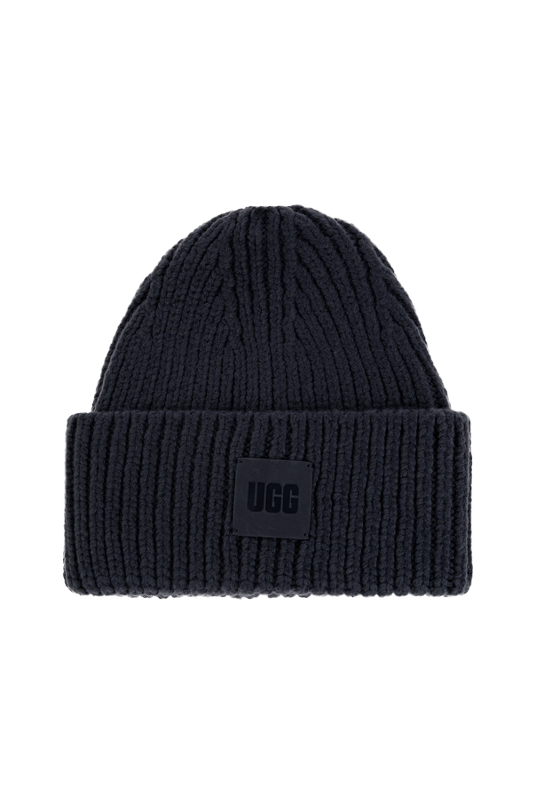 UGG Logo patch beanie