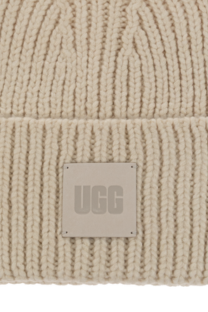 UGG Beanie with logo patch