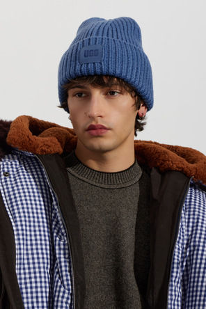 UGG Beanie with logo patch
