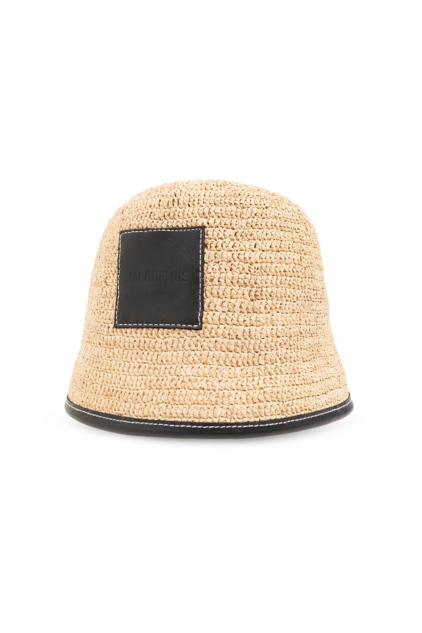 ‘Soli’ woven bucket hat od Jacquemus