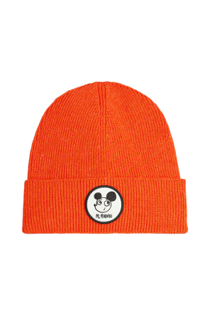 Czapka z wełnianym wykończeniem