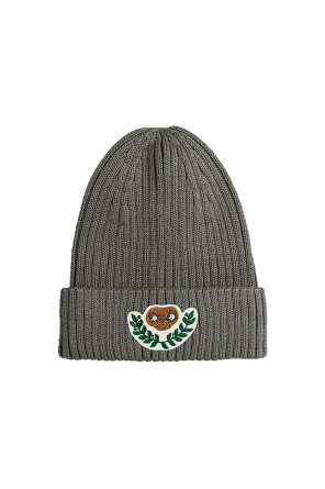 Mütze mit Aufnäher