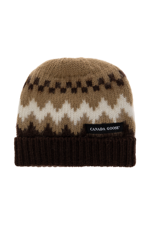Gorro de lana con logo cosido