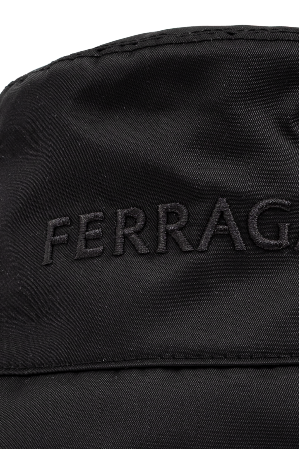 FERRAGAMO Czapka typu `bucket`