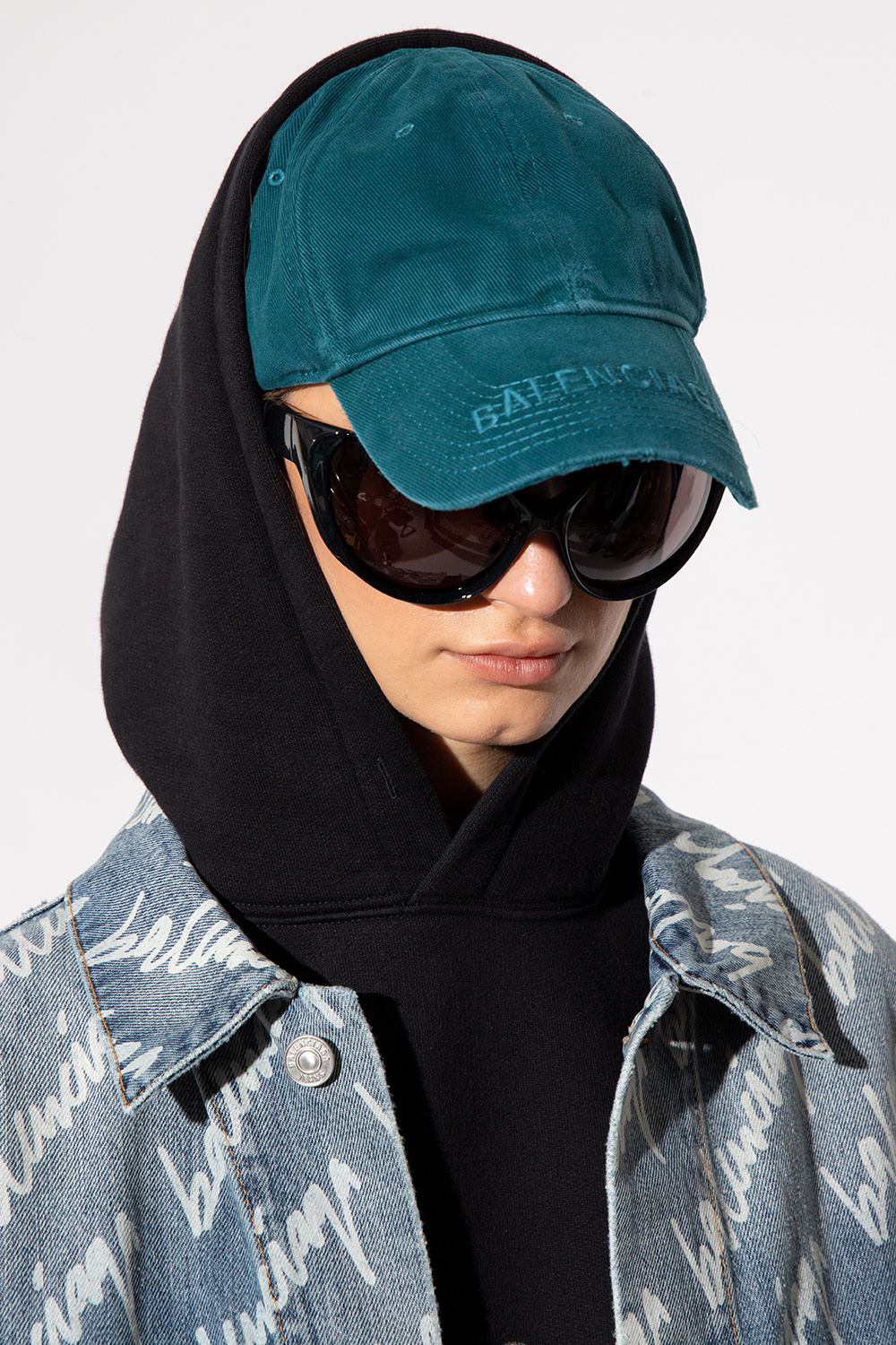 Balenciaga Baseball cap with Bucket effect