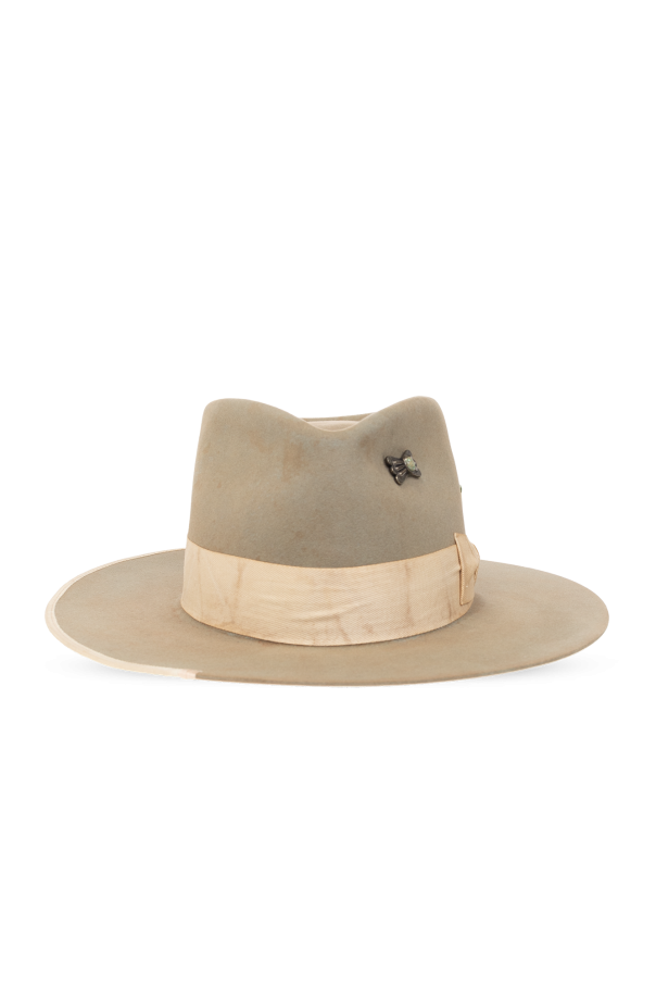 ‘682’ hat od Nick Fouquet