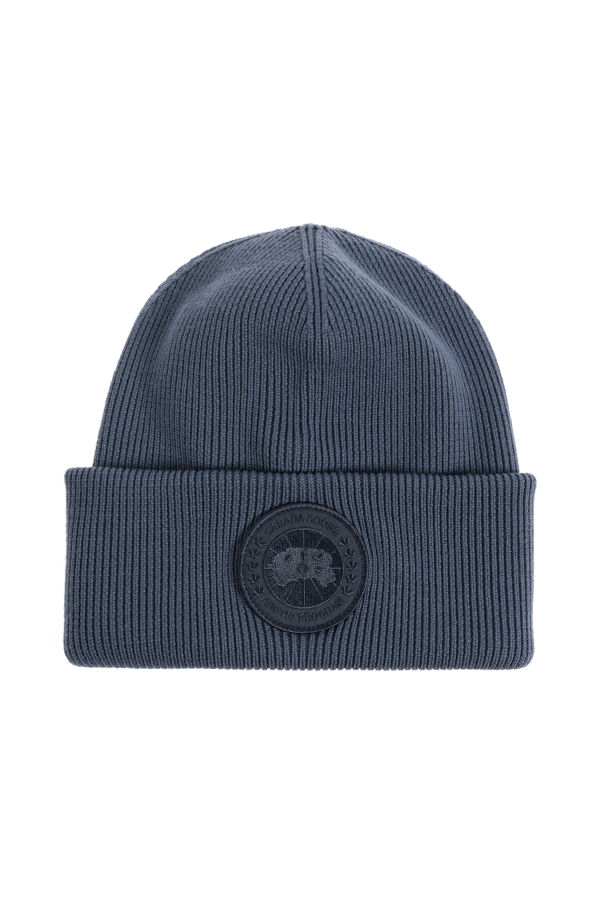 Wool beanie with logo patch od Canada Goose