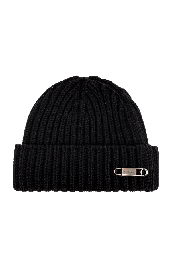 Wool beanie with applique od Givenchy