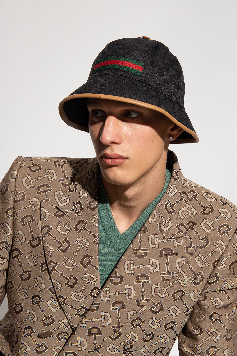 Gucci Bucket hat with logo