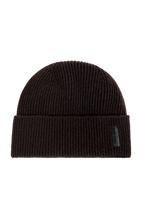 Cashmere hat od Giorgio Armani