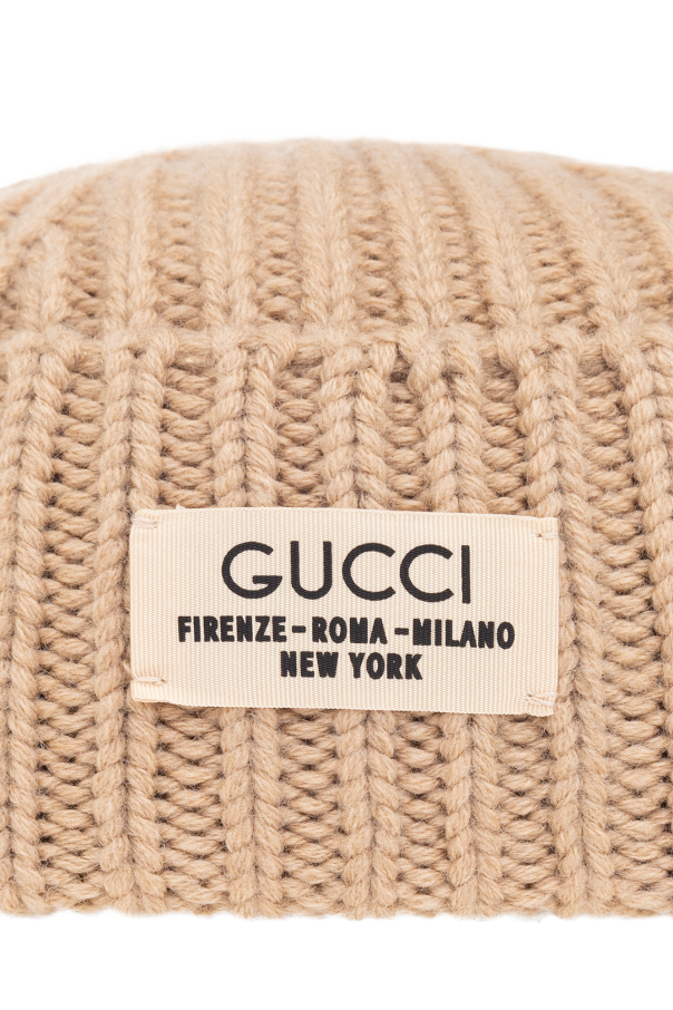 Gucci Beanie with logo