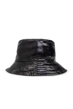 Bucket hat with logo