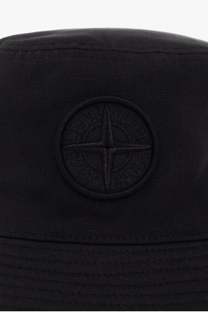 Stone Island collection to the women of an atelier called Cap Est Sarl