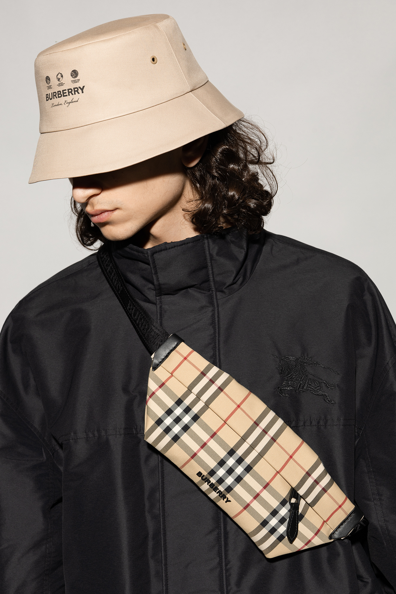 Burberry Cotton hat with logo