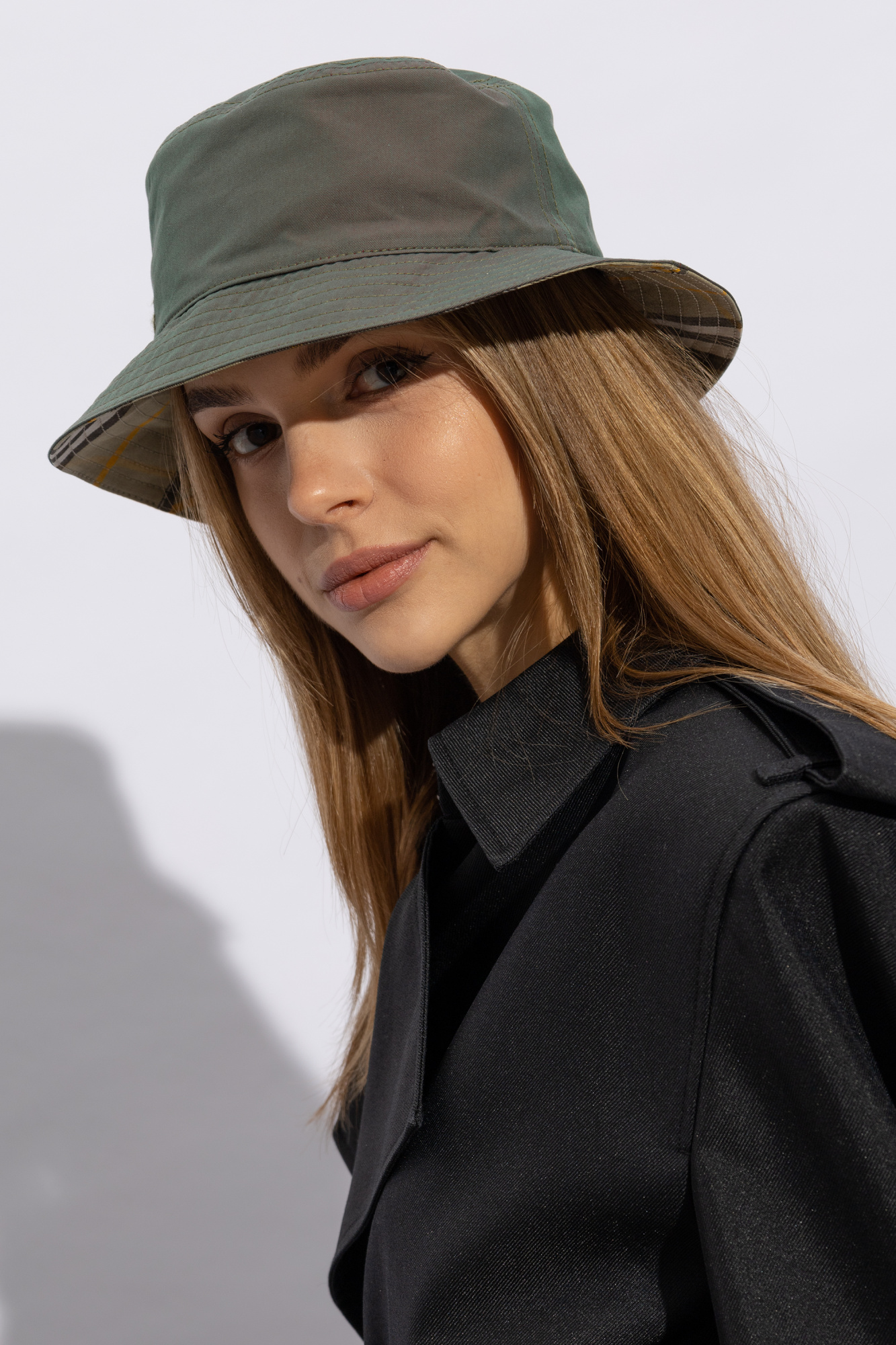 Burberry Double-sided hat